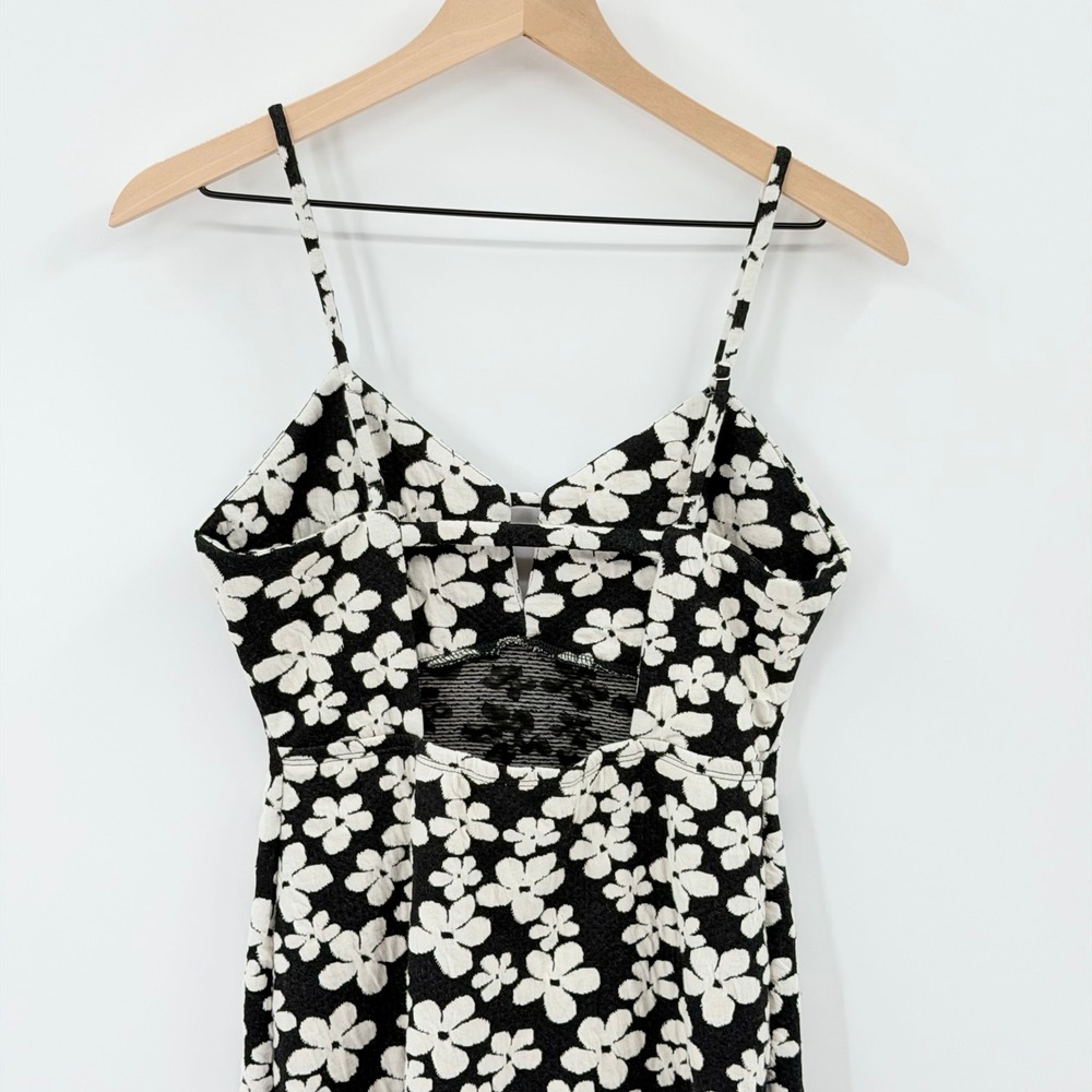 Wild Fable Mini Dress Floral Black White 90s Y2K Bodycon Retro Size S EUC - Picture 4 of 6